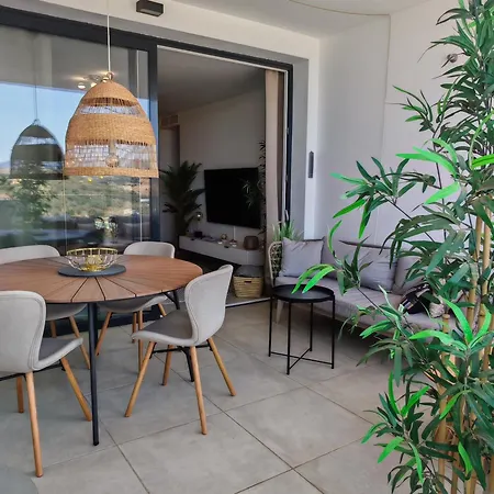 Garden With Incredible Views In Casa Banderas Apartment *